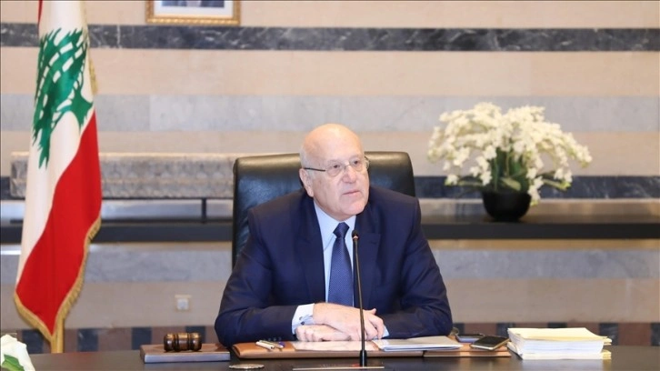 Lübnan'da hükümeti kurma görevi mevcut Başbakan Mikati'ye verildi