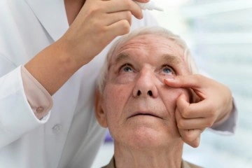 '75 yaşın yüzde 20’sinde görülüyor, görme kaybına sebep olabilir'