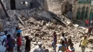 ABD'deki Türk yardımseverler, Haiti'deki depremzedeler için topladıkları yardımları ulaştı