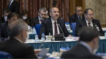 Adalet Bakanı Gül: Millet iradesini en güçlü şekilde koruyacak anayasaya ihtiyacımız olduğu açıktır