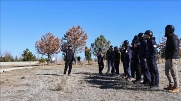 Anadolu Ajansının savaş muhabirliği eğitimi için ön başvurular başlıyor
