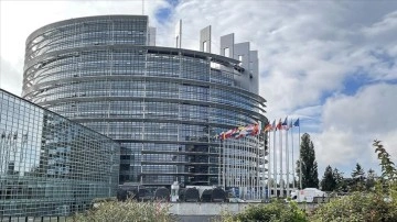 Avrupa Parlamentosu, Macaristan'ın "artık demokratik bir ülke olmadığına" karar verdi