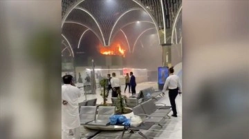 Bağdat Havalimanı'nda çıkan yangın söndürüldü