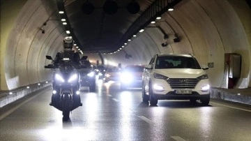 Bakan Karaismailoğlu: Avrasya Tüneli'nden geçiş rekoru kırıldı