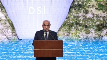 Bakan Kirişci: DSİ, dünyada ilk kez uygulanan projeleri milletimizin istifadesine sunmuştur