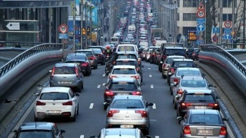 Belçika'daki 600 bin otomobilin sene aslında itibaren başkente girmesi yasak olacak