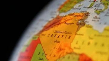 Cezayir, iklim bölgesini Fransız askeri uçaklara kapattı
