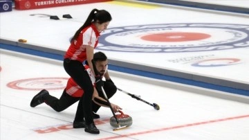 Curlingde Türkiye Karışık Çiftler Milli Takımı, Brezilya'yı yenmiş etti