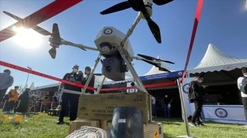 Dünyanın evvel lazer silahlı dronu 'Eren' festivalde özen gördü