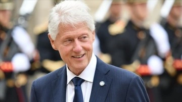 Eski ABD Başkanı Clinton enfeksiyon dolayısıyla hastanede otama görüyor