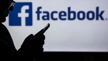 Eski çalışanına mucibince Facebook hem gençlere hem demokrasiye dokunca veriyor