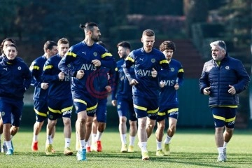 Fenerbahçe'de, Antalyaspor maçının hazırlıkları sürüyor