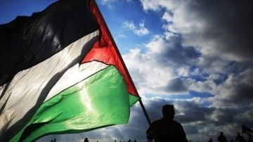Filistin, İsrail'in Batı Şeria'da yasa dışı konut inşasına verdiği onayı kınadı