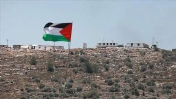 Filistin'den Yahudi yerleşimcilerin saldırılarının 'şiddet döngüsüne yol açacağı' uya