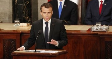 Fransa Cumhurbaşkanı Macron geri adım atmıyor