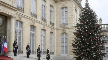 Fransa'da Elysee Sarayı'nda hücum iddiası karşı soruşturma açıldı
