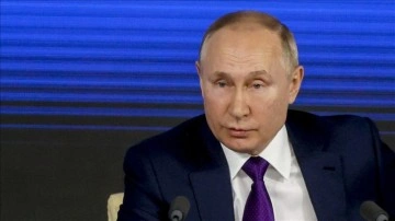 Fransa’da Ukrayna yanlıları, Putin’in eski damadının malikanesini bastı