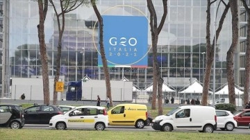 G20 Liderleri dünyada öne çıkan sorunları ahbaplık etmek kadar Roma'da müşterek araya geliyor