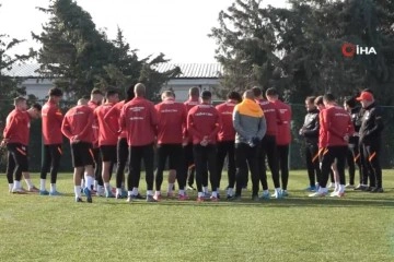 Galatasaray'da Göztepe maçı hazırlıkları sürüyor