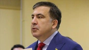 Gürcistan'da mevkuf Saakaşvili şimdi kuvvetli ortak askeri hastaneye nakledildi