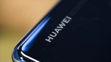 Huawei yöneticisi ile ABD'nin anlaşmasının peşi sıra Çin'de mevkuf dü Kanadalı başıboş bı