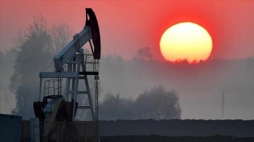 IEA: Yaptırımlar Rusya'da petrol üretimini nisanda günlük 3 milyon varil azaltabilir