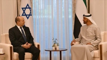 İsrail Başbakanı BAE'ye ilk ziyaretinde Abu Dabi Veliaht Prensi ile görüştü