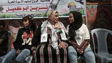 İsrail hapishanesinden çıkan Filistinli ana 6 sene sonraları çocuklarına kavuştu