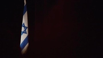 İsrail, tüm ülkeleri Omicron'a bağlı kırmızı listeden çıkartma kararı aldı