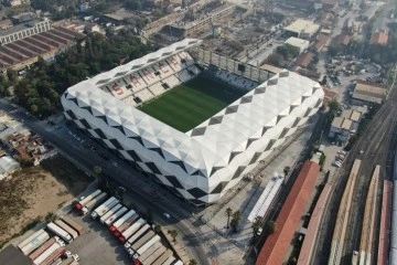 İzmir Alsancak Stadı’nın açılış tarihi 26 Kasım 2021