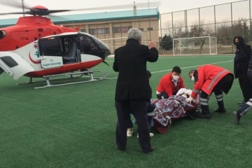 Kalp krizi geçiren yaşlı kadın hava ambulansla Konya’ya sevk edildi