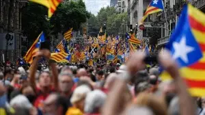 Katalonya milli günü son 10 yıldır olduğu gibi bu yıl da bağımsızlık yanlısı taleplerle geçti