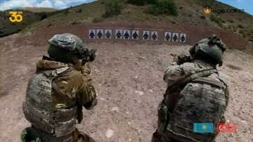 Kazakistan Savunma Bakanlığı, Kazak ve Türk askerlerin ortak tatbikatlarından sahneler paylaştı