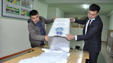 Kırgızistan'da milletvekili genel seçimlerinin resmi sonuçları açıklandı