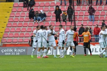 Konyaspor, Kayseri'de 2-0'dan döndü