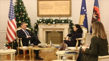 Kosova Cumhurbaşkanı Osmani, ABD Batı Balkanlar Özel Temsilcisi Escobar ile görüştü