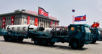 Kuzey Kore yeni yıla füze denemesi ile girdi