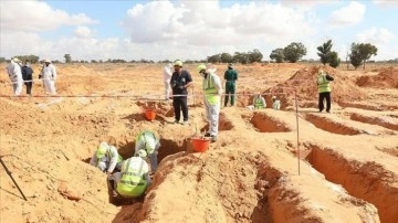 Libya'nın 'toplu mezarlar kenti' Terhune'de 10 naaş hâlâ bulundu
