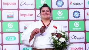 Milli judocu Hilal Öztürk'ten Bakü'de bronz madalya