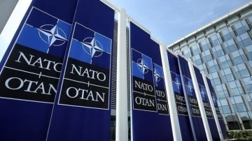 NATO'nun Ukrayna'daki personeli başkentten Lviv ve Brüksel'e kaydırıldı