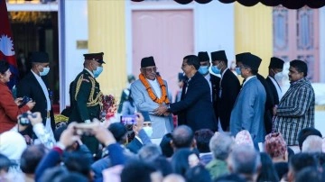 Nepal'in yeni Başbakanı Pushpa Kamal Dahal yemin etti