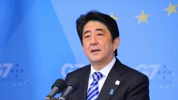 Öldürülen Abe Şinzo, Japonya'nın en uzun süre görev yapan başbakanı olmuştu