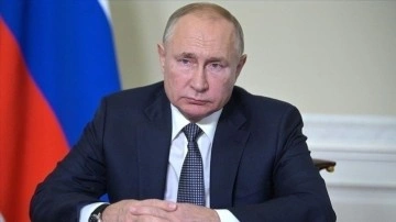 Putin: Rusya Savunma Bakanlığı eleştirileri dikkate almalı
