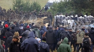 Rusya, Avrupa'yı Belarus-Polonya sınırında DOĞRU insancasına krize ilgisiz kalmakla suçladı