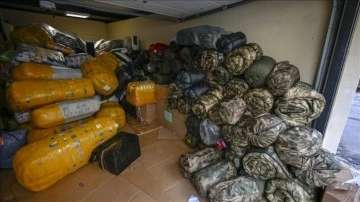 Rusya'da depremzedeler için toplanan yardım malzemesi 200 tona ulaştı