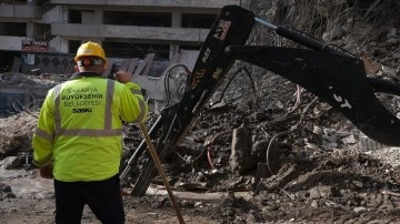 Sakarya Büyükşehir Belediyesi, Kahramanmaraş'ta altyapı yenileme çalışmalarını sürdürüyor