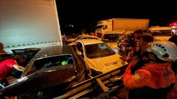 Samsun'da 23 aracın karıştığı kazada yaralananların sayısı 21’e yükseldi