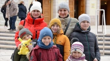 Savaştan kaçan Ukraynalı kadın ve çocuklar, Bosna Hersek’e ulaştı