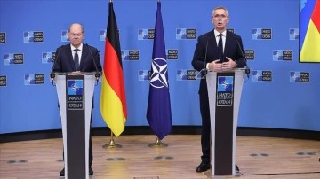 Scholz, NATO'nun Rusya-Ukrayna savaşına askeri olarak müdahale etmeyeceğini söyledi