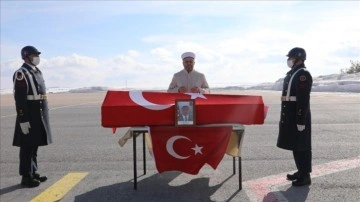 Şehit Uzman Çavuş İsmail Ergin için Sivas'ta tören düzenlendi
